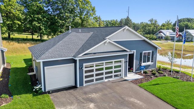 1105 Compton Avenue, River Falls, WI 54022