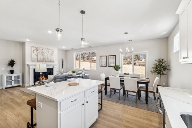 1105 Compton Avenue, River Falls, WI 54022