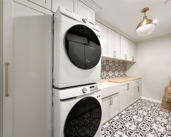 3107 Broadmead Drive, Houston, TX 77025