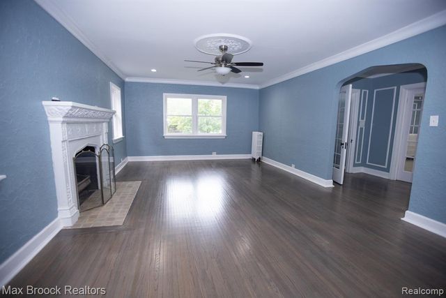 17352 Parkside Street, Detroit, MI 48221