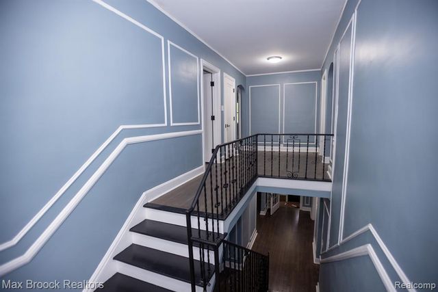 17352 Parkside Street, Detroit, MI 48221