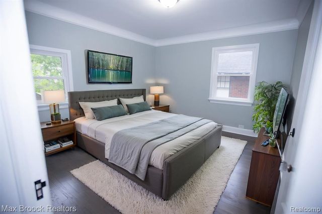 17352 Parkside Street, Detroit, MI 48221