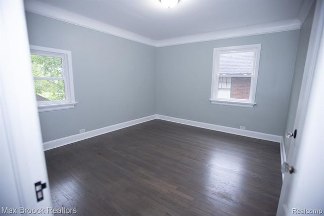 17352 Parkside Street, Detroit, MI 48221