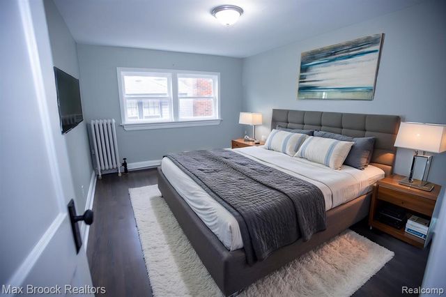 17352 Parkside Street, Detroit, MI 48221