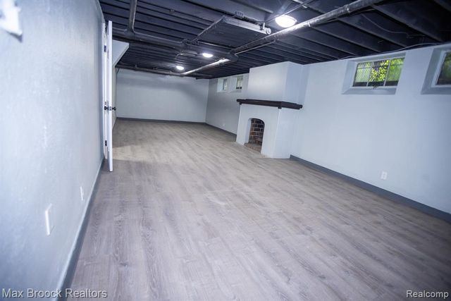 17352 Parkside Street, Detroit, MI 48221