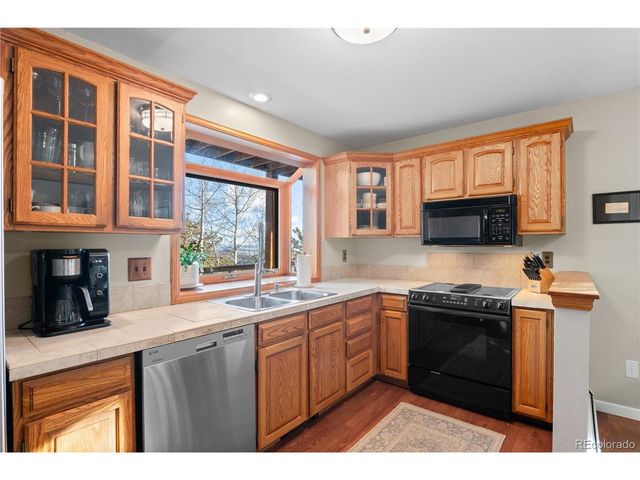31207 Kings Valley Dr, Conifer, CO 80433