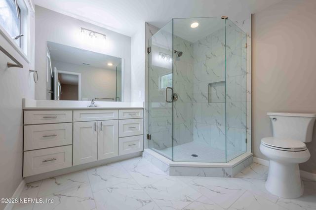 176 E EAST COAST Drive, Atlantic Beach, FL 32233