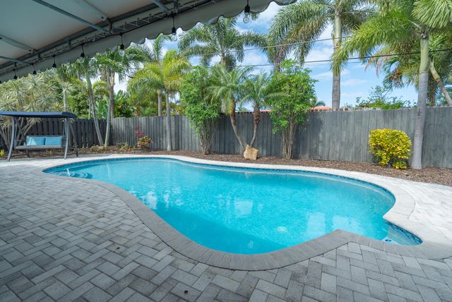 421 SE 4th Terrace, Pompano Beach, FL 33060