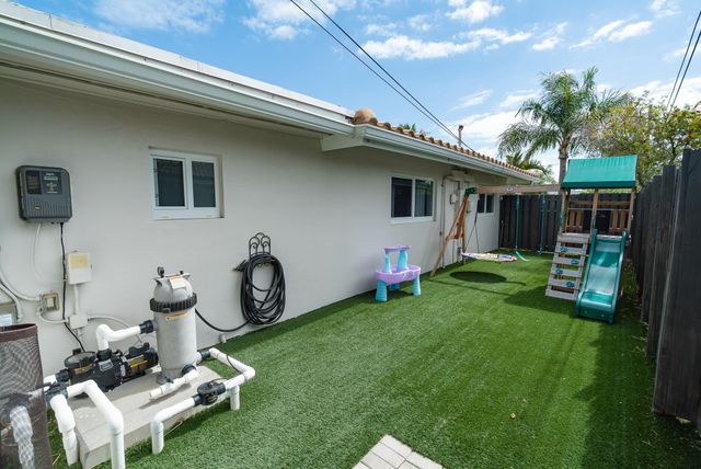 421 SE 4th Terrace, Pompano Beach, FL 33060