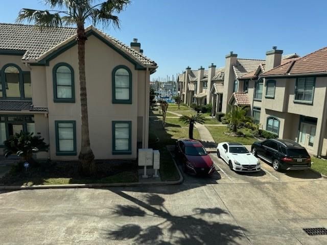 517 Mariners Drive, League City, TX 77565