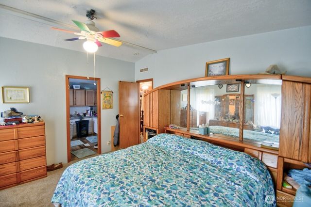 32314 71st Avenue S, Roy, WA 98580