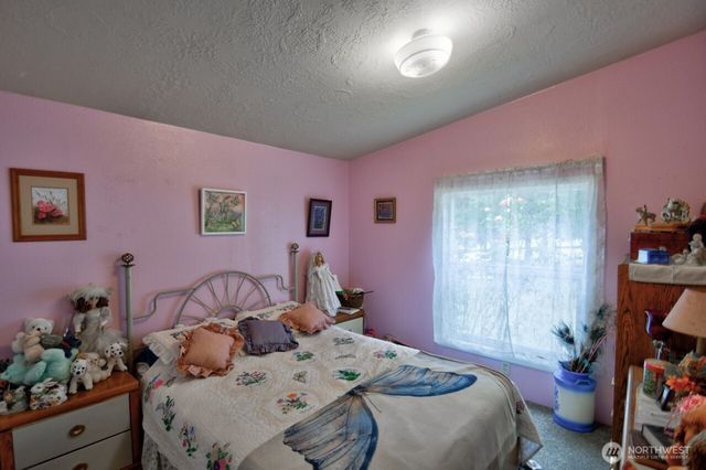 32314 71st Avenue S, Roy, WA 98580