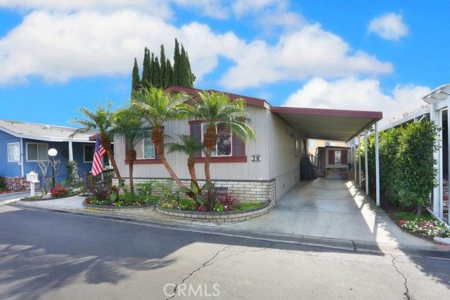 28 Rancho Road, Tustin, CA 92780