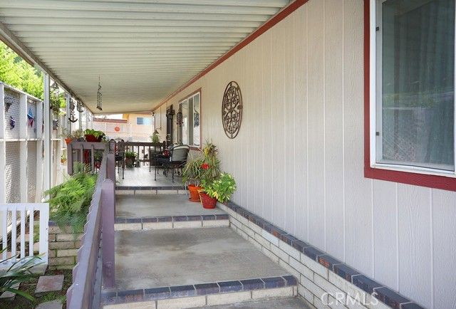 28 Rancho Road, Tustin, CA 92780