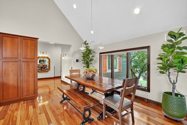 1328 NW 120th Street, Clive, IA 50325