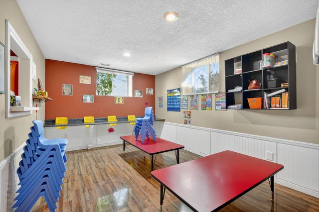 1328 NW 120th Street, Clive, IA 50325