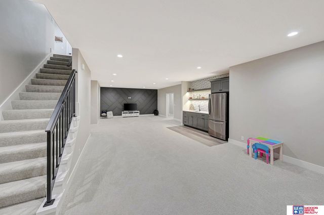 921 N 107th Street, Lincoln, NE 68527