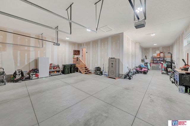 921 N 107th Street, Lincoln, NE 68527