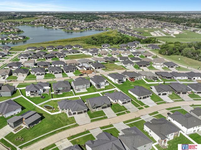 921 N 107th Street, Lincoln, NE 68527