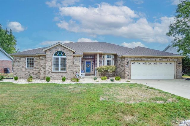 1620 Westhaven Drive, Belleville, IL 62220
