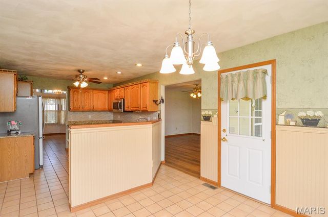1620 Westhaven Drive, Belleville, IL 62220