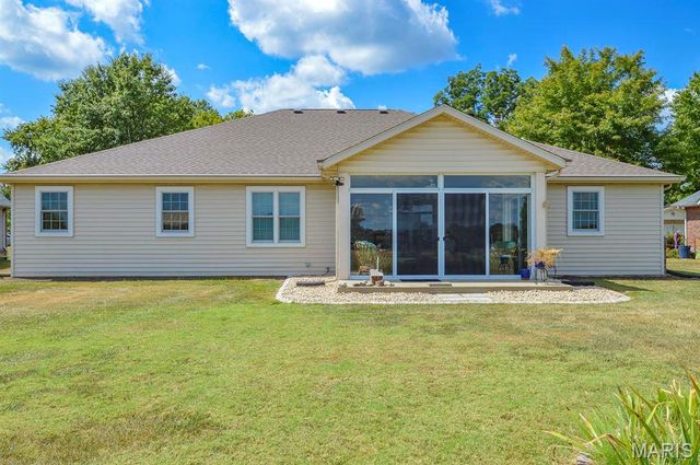 1620 Westhaven Drive, Belleville, IL 62220