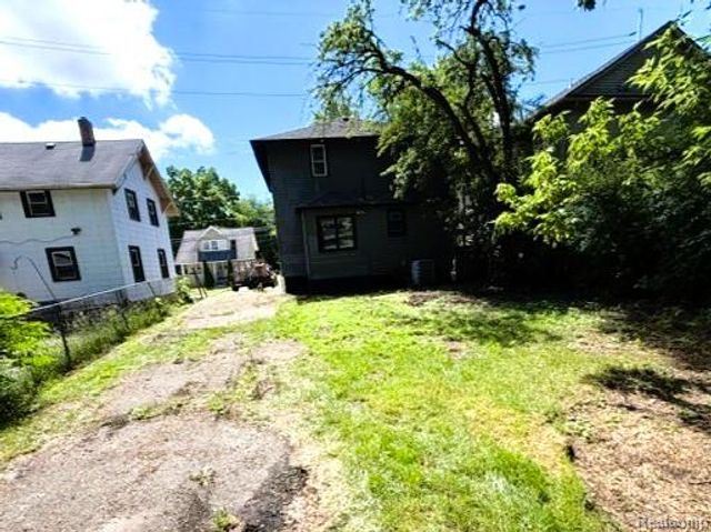 485 N Johnson Street, Pontiac, MI 48342