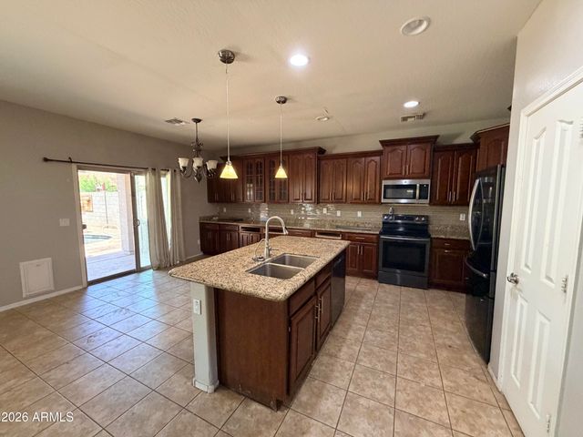 7038 W BEVERLY Road W, Laveen, AZ 85339