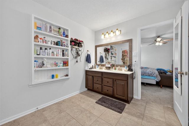 2623 Hawthorn Park Court, Houston, TX 77038