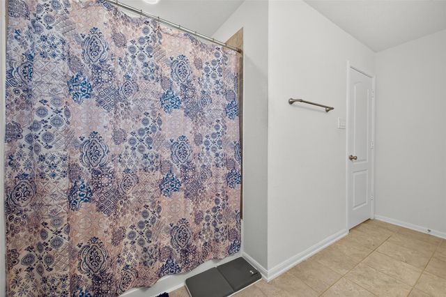 2623 Hawthorn Park Court, Houston, TX 77038