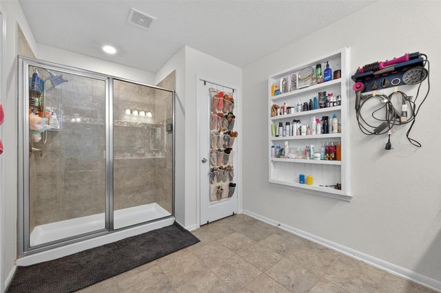 2623 Hawthorn Park Court, Houston, TX 77038