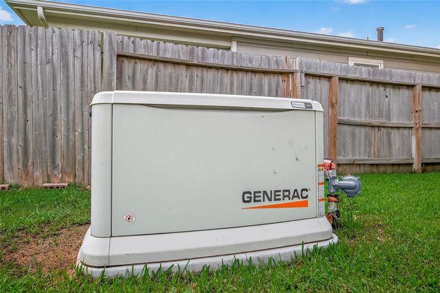 2623 Hawthorn Park Court, Houston, TX 77038