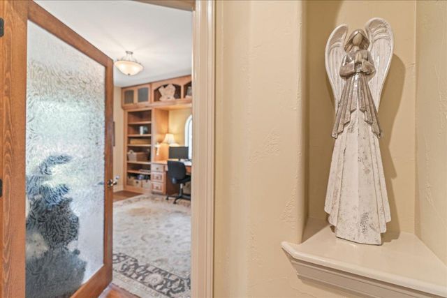 801 Rainbows End RD, Wimberley, TX 78676