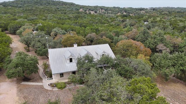 801 Rainbows End RD, Wimberley, TX 78676