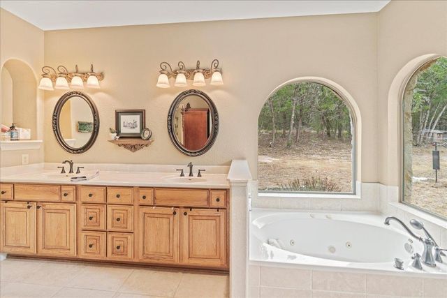 801 Rainbows End RD, Wimberley, TX 78676