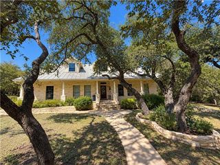 801 Rainbows End RD, Wimberley, TX 78676