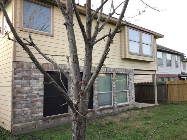 19818 Twisted Creek Drive, Tomball, TX 77375