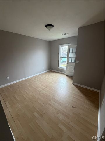 214-2 Rowland Street, Syracuse, NY 13204