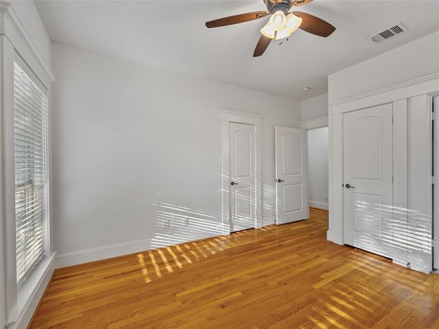 110 E University Avenue, Waxahachie, TX 75165