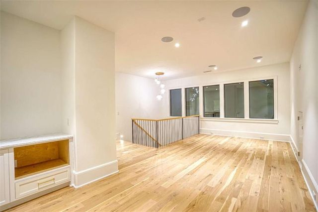 4550 Jolyn Place, Sandy Springs, GA 30342