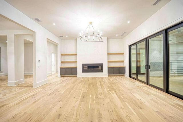 4550 Jolyn Place, Sandy Springs, GA 30342