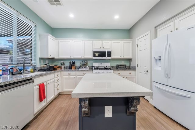 9921 Canyon Peak Drive, Las Vegas, NV 89147
