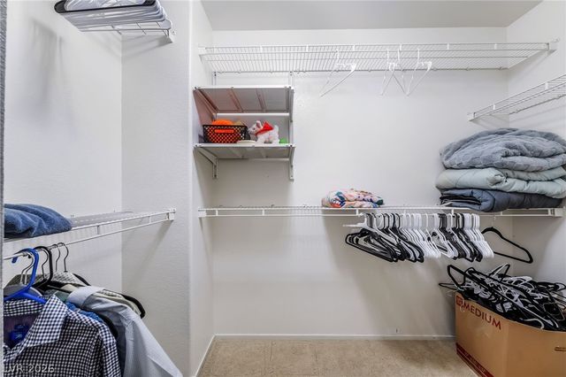 9921 Canyon Peak Drive, Las Vegas, NV 89147