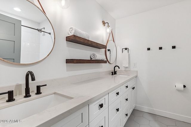 10434 N 82ND Place, Scottsdale, AZ 85258