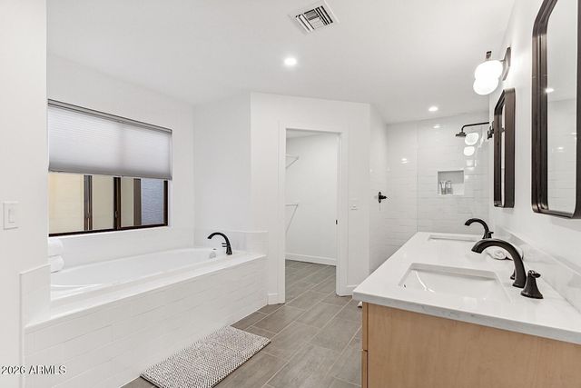 10434 N 82ND Place, Scottsdale, AZ 85258