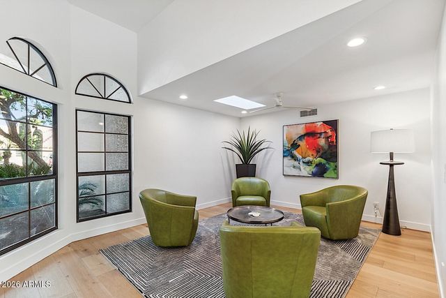 10434 N 82ND Place, Scottsdale, AZ 85258