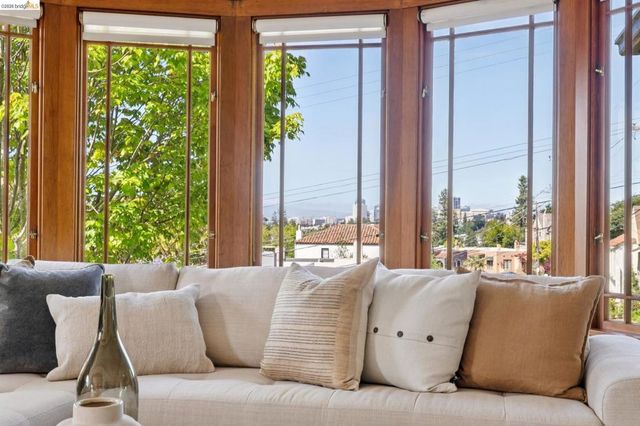 432 El Cerrito Ave., Piedmont, CA 94611