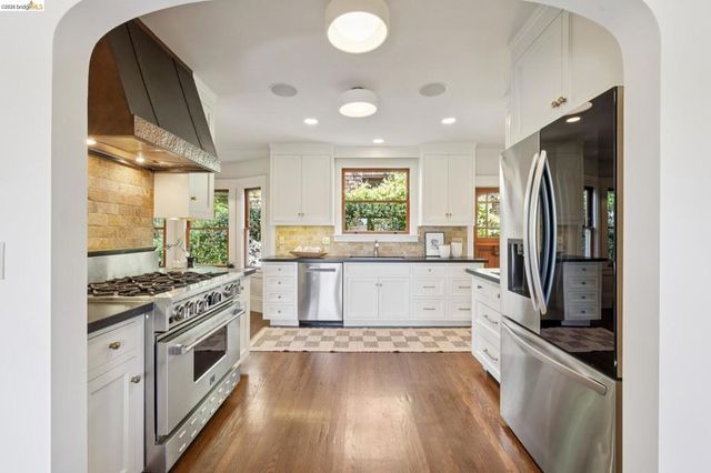 432 El Cerrito Ave., Piedmont, CA 94611