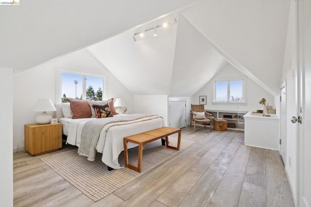 432 El Cerrito Ave., Piedmont, CA 94611
