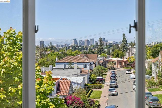 432 El Cerrito Ave., Piedmont, CA 94611